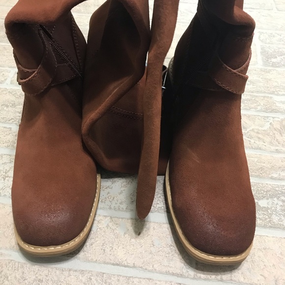 Women’s tall boots brown 8 never worn - Picture 5 of 6